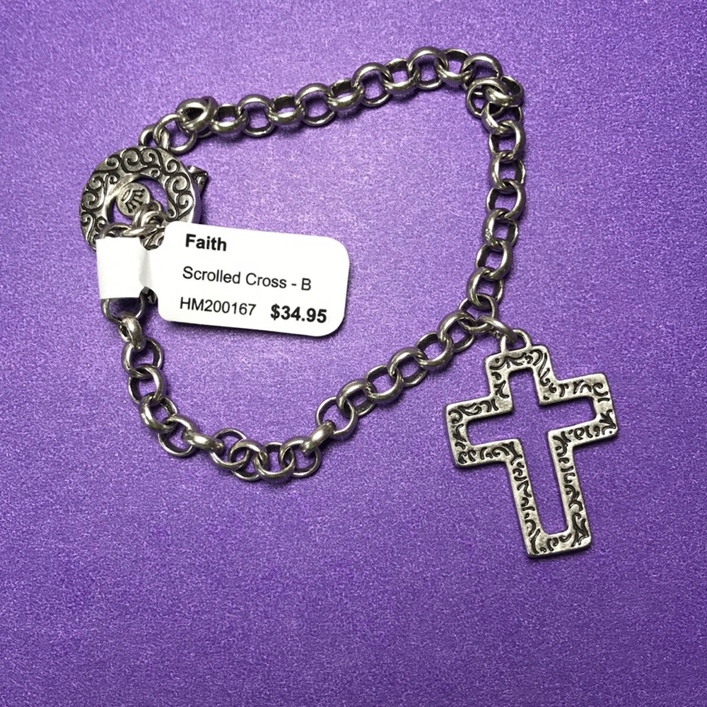 Scrolled cross bracelet Hallmark NWT - Picture 2 of 7